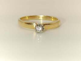 Lady's 14 Karat Yellow Gold, Solitaire Diamond Ring 