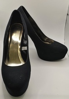 XHILARATION Womens Size 8.5 High Heel Black Suede Shoes