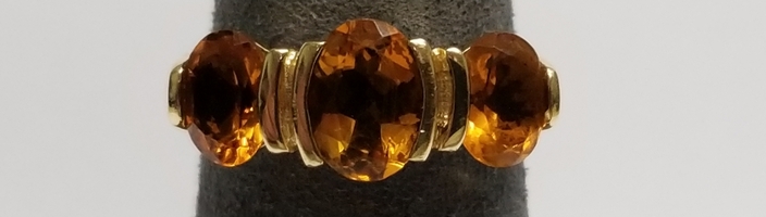 14 Karat Yellow Gold Cluster - Size: 6.5