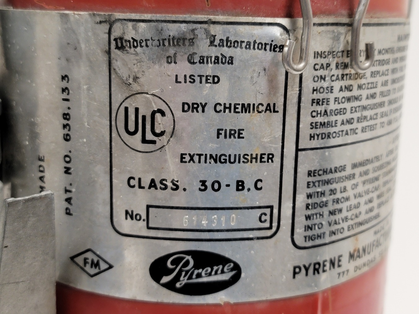 Vintage 1969 Pyrene PDC20C 20lb Dry Chemical Fire Extinguisher