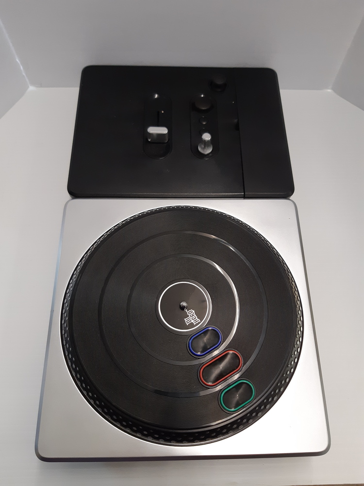 DJ Hero 2 Turntable for Nintendo Wii Avenue Shop Swap & Sell
