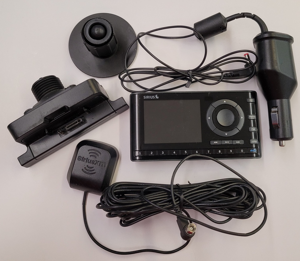 SIRIUS XM STARMATE 8 WITH ACCESSORIES Avenue Shop Swap & Sell