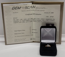 18 Karat Yellow Gold 1.09ct Diamond Engagement Ring - Size: 5