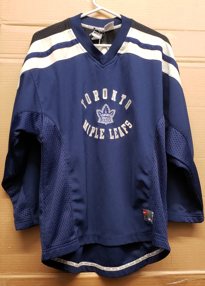 Toronto Maple Leafs | Avenue Shop Swap & Sell