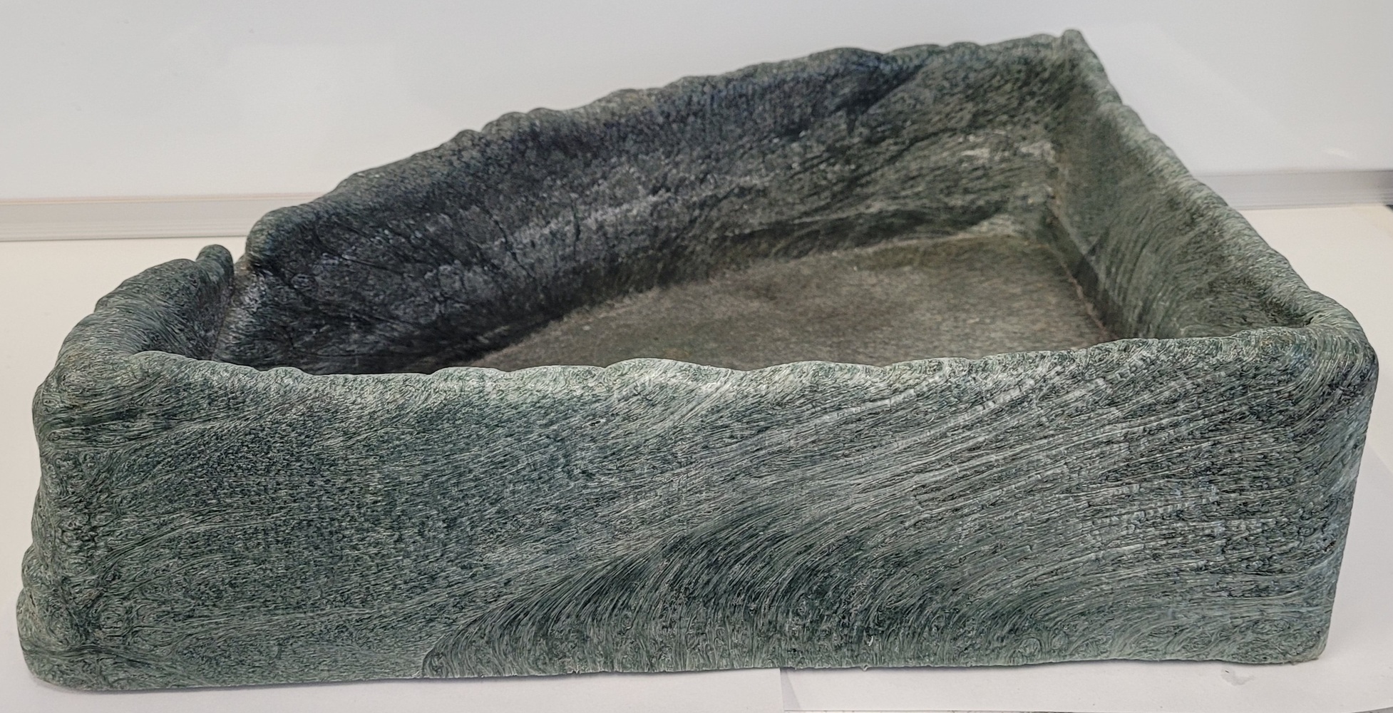 Zoo Med Repti Rock XLarge Corner Bowl Avenue Shop Swap & Sell