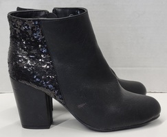 PENNINGTONS BLACK SEQUINED CHUNKY HEEL ANKLE BOOTS WOMEN'S SIZE 11W