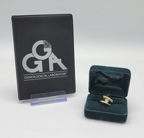 14k Yellow Gold Diamond Solitaire Ring with Appraisal t.c.w. 0.96 Size 4.5