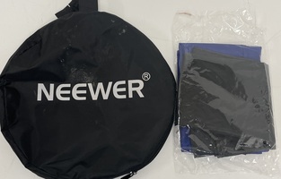 Neewer Blue and Black Light Screen Reflector 2pc in Bag