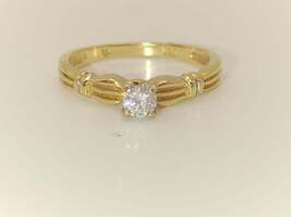 Lady's 14 Karat Yellow Gold Engagement Ring