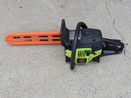 POULAN WOODSHARK P3314WSA Chainsaw 14 inch 33cc engine w/guard