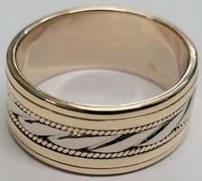 14 Karat Two Tone Gold Band Ring - Size: 11.25