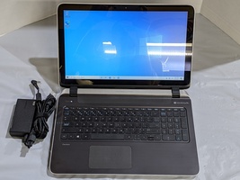 HP PAVILION 15 TOUCH SCREEN (AMD A8 2ghz, 8gb ram, 1tb HDD) Beats Audio