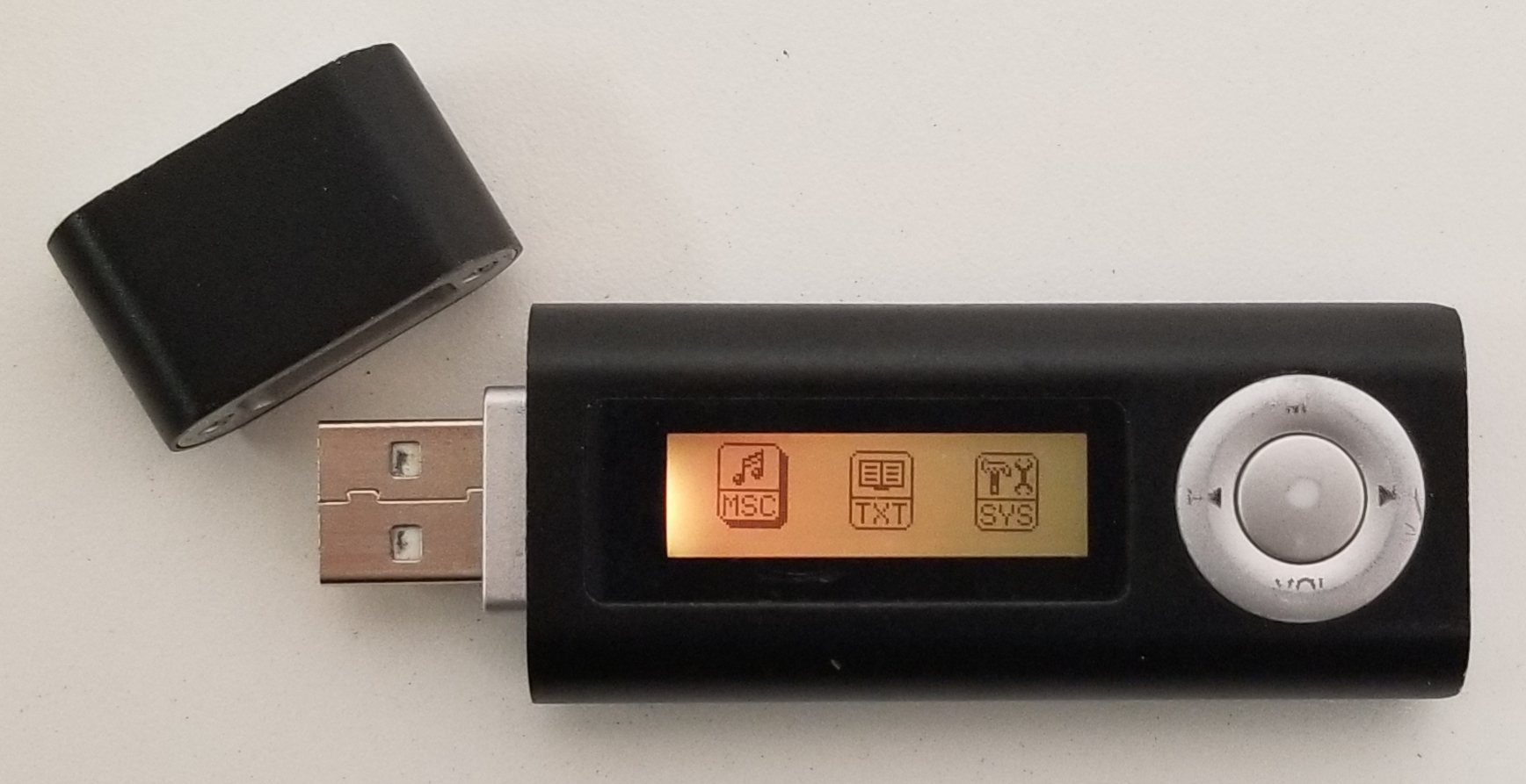 HIPSTREET 4GB MP3 PLAYER (HS5294GBMX) Avenue Shop Swap & Sell