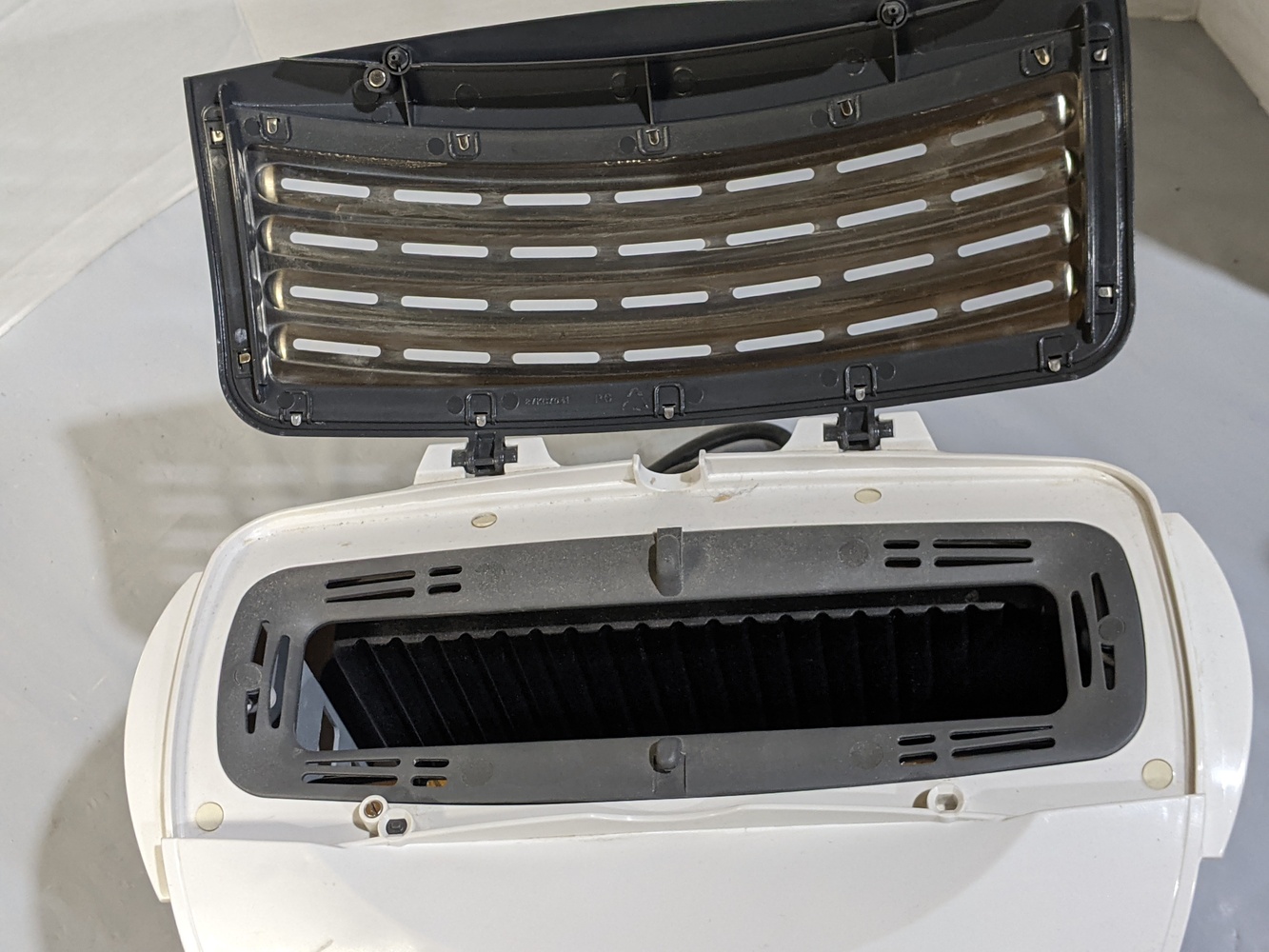 Sunbeam Rocket Grill RG12 Indoor Electric Vertical Cooker Avenue Shop