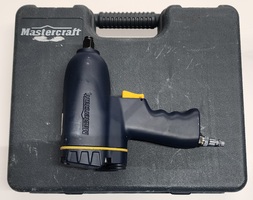 VINTAGE Mastercraft Air Impact Wrench and Ratchet in Case with Bits!
