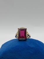 14k Yellow Gold Red Gemstone Solitaire Ring Size 2.25