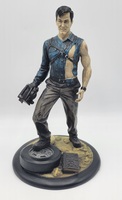 Orion Pictures Ash Army of Darkness limited edition autographed statue 1581/3000