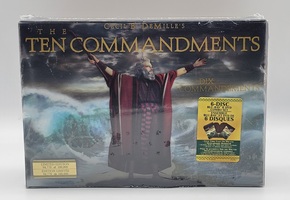 Cecil B. DeMille's The Ten Commandments 6-Disc Bluray & Dvd Combo Set Ltd Ed.