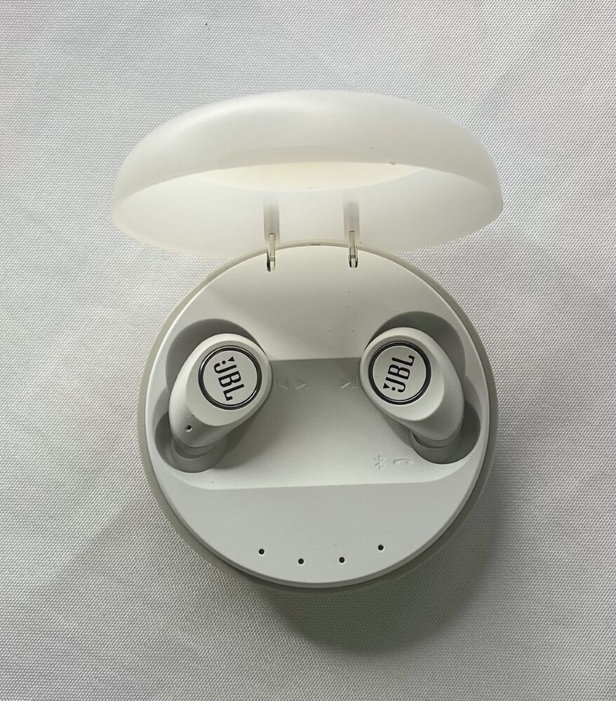 JBL Free X True Wireless Headphones Avenue Shop Swap & Sell