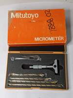 0-150mm Mitutoyo 129-112 Interchangeable Rod Depth Micrometer Gauge 63mm Base