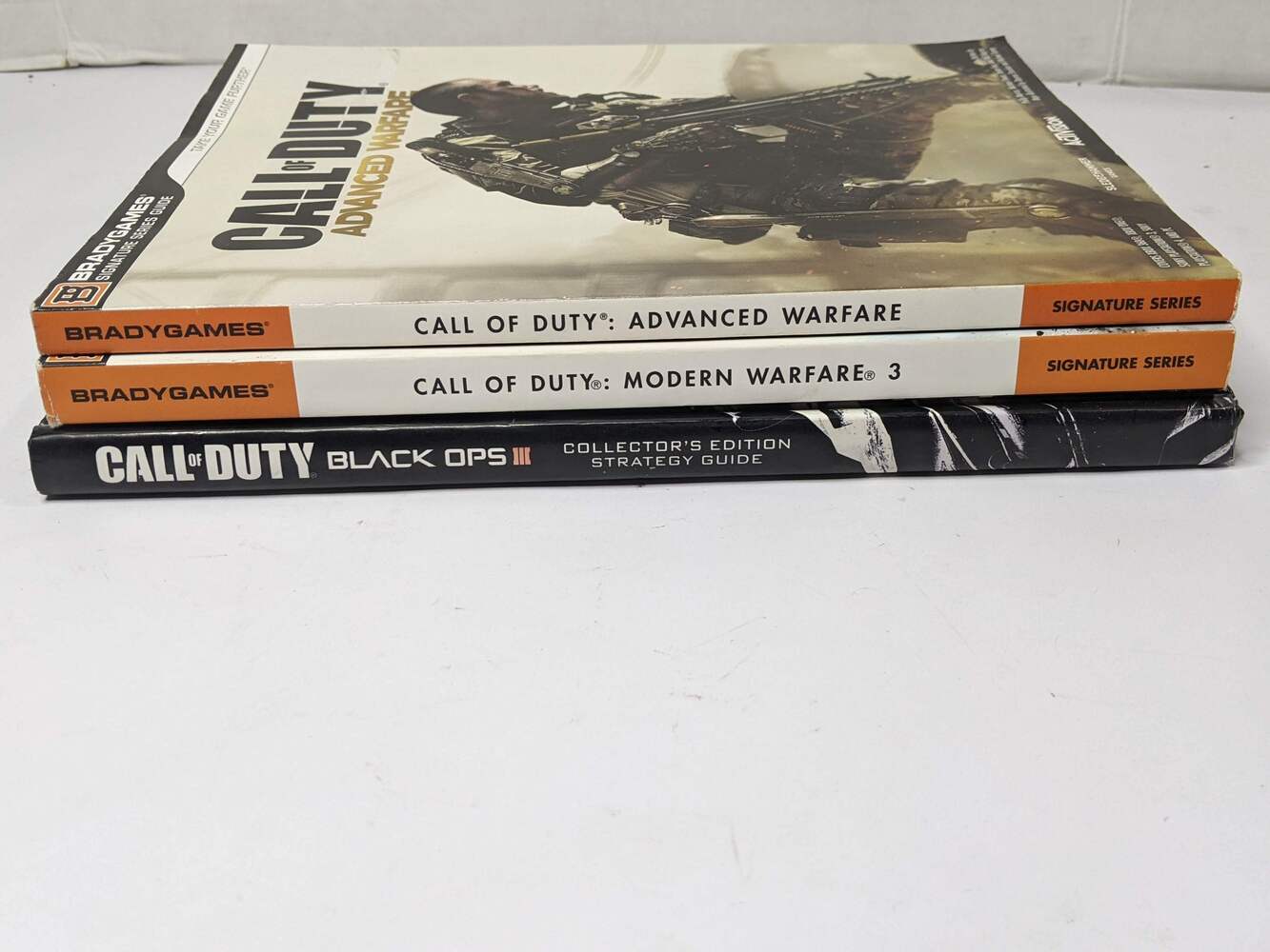 BradyGames Prima Games Call of Duty Signature Strategy Guide Books | Avenue  Shop Swap & Sell