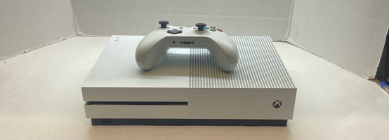 Xbox One S 1TB (1681)