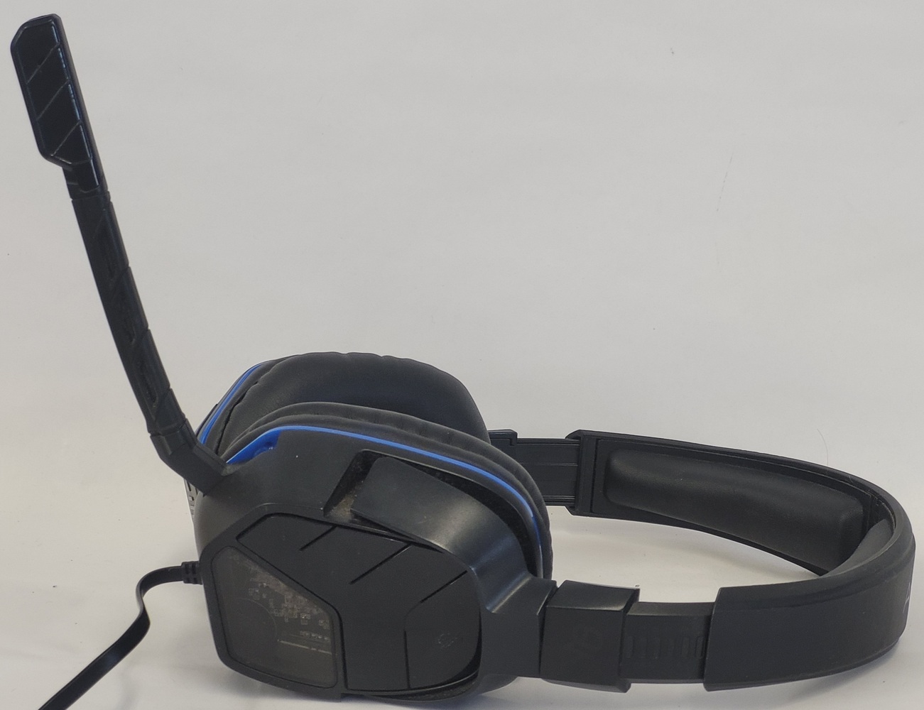 Afterglow LVL 3 Wired Headset for Playstation 4 (PS4)