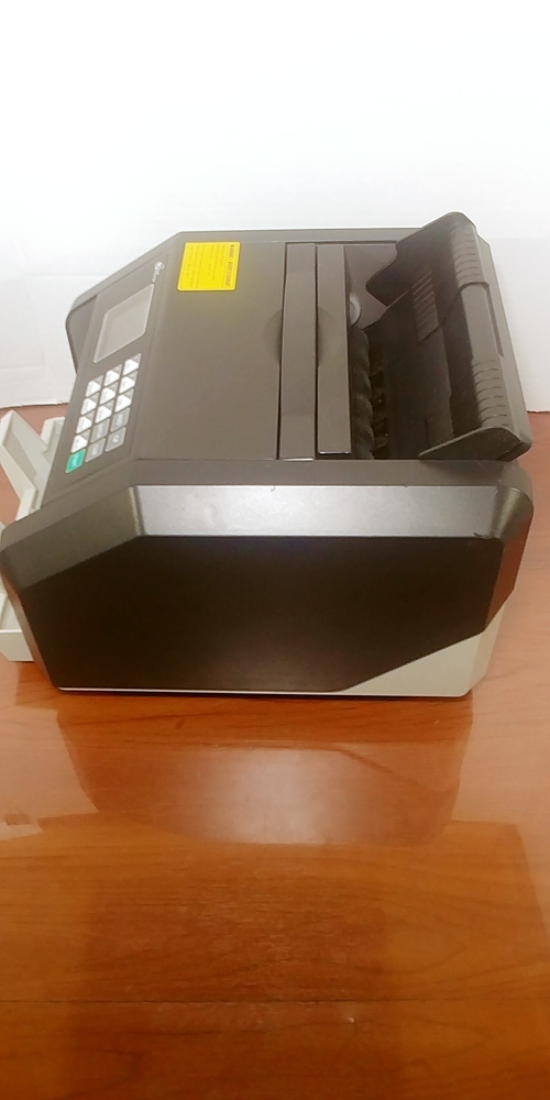 Royal Sovereign RBC-ES210-CA  US/Canadian Bill Counter w/ Counterfeit Detection