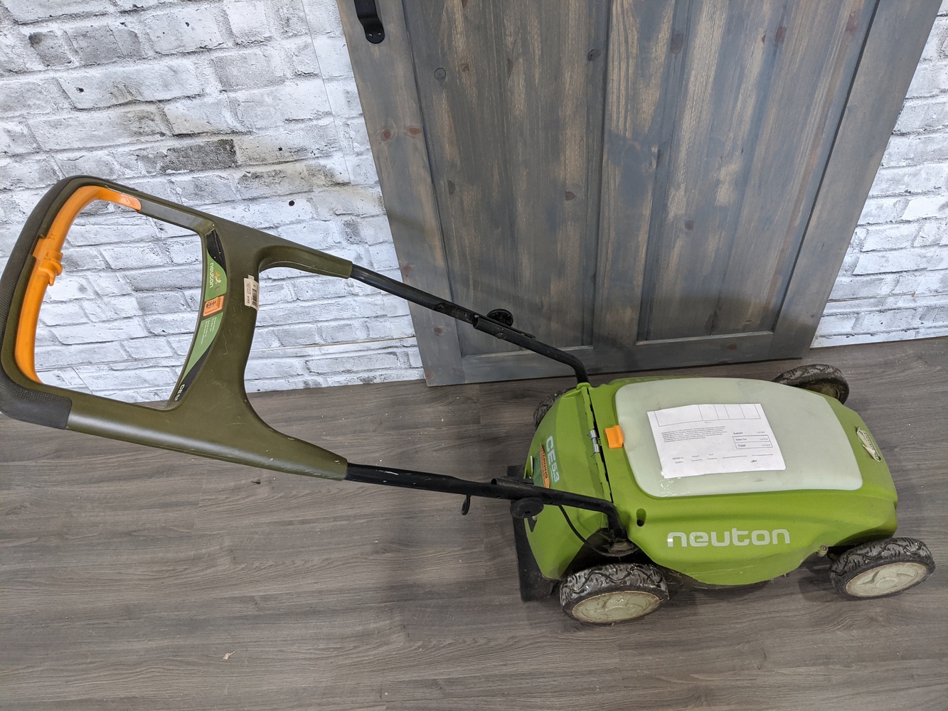 New DR Neuton Cordless Walk Behind 14" Lawn Mower EM 4.1 CE5 24 Volt Battery MA2 