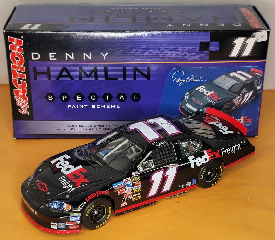 Action 11 DENNY HAMLIN FexEx Freight Special Paint 2006 Monte Carlo