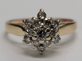 14 Karat Yellow Gold Cluster Ring - Size: 6