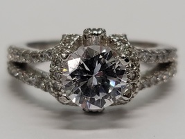 .925 Silver Cluster Ring - Size: 6