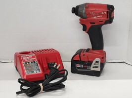 Milwaukee 2653-20 Impact Driver 18v, (1) 4.0 Ah Battery, M12 M18 Charger