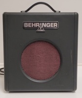 BEHRINGER BX108 BASS AMP