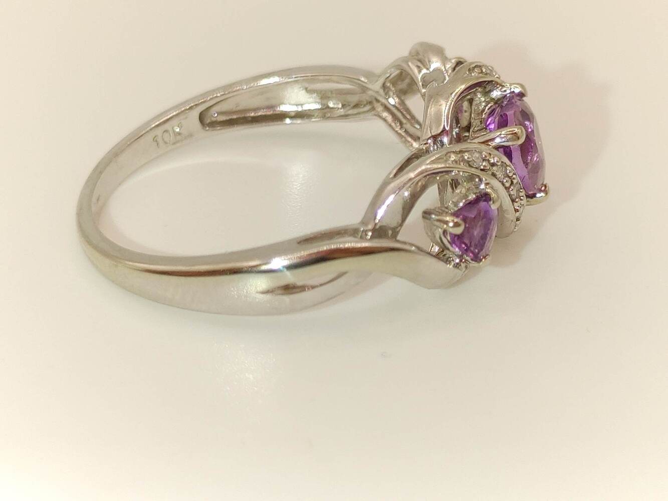 Three Purple Heart Stone, White Gold Lady's Ring