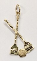 10 Karat Yellow Gold Pendant Charm