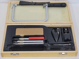 WOOD CARVING SET 