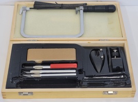 WOOD CARVING SET 