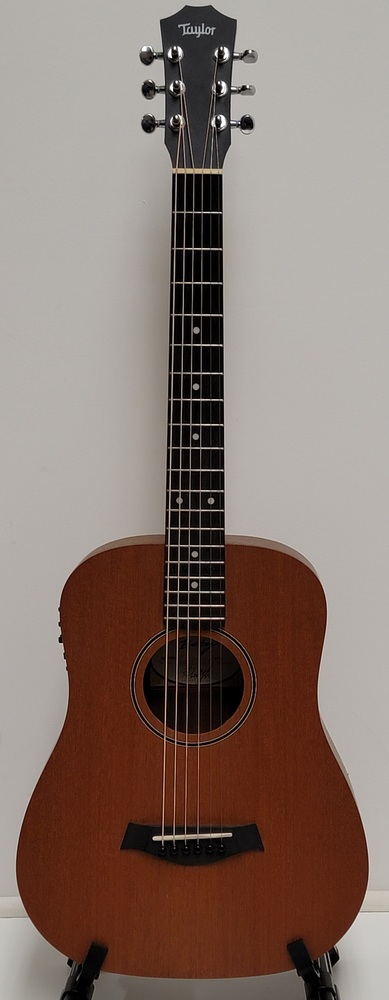 Taylor Baby Mahogany 3/4 Dreadnaught Acoustic-Electric Guitar (BT2e)