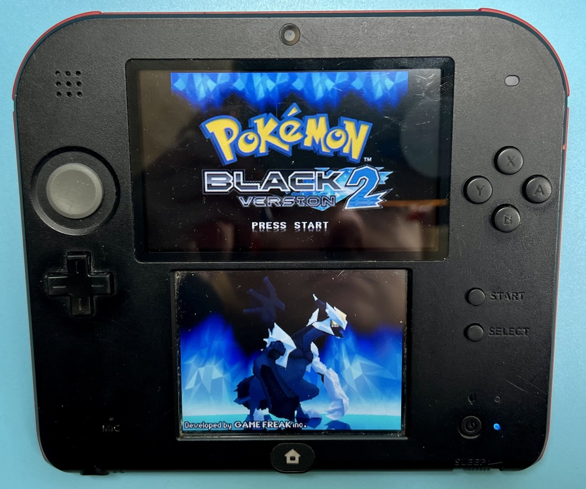 Pokemon Black Version 2 Nintendo DS CART ONLY TESTED AND WORKS AUTHENTIC 2012
