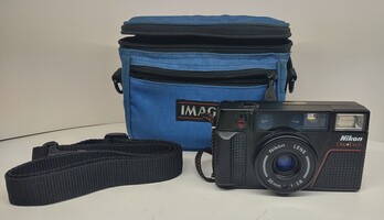 Nikon ONE TOUCH 35mm Film Camera L35AF2 with Accessories