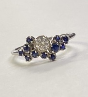 Custom Designed 18kt Ladies Cluster Ring w Appraisal