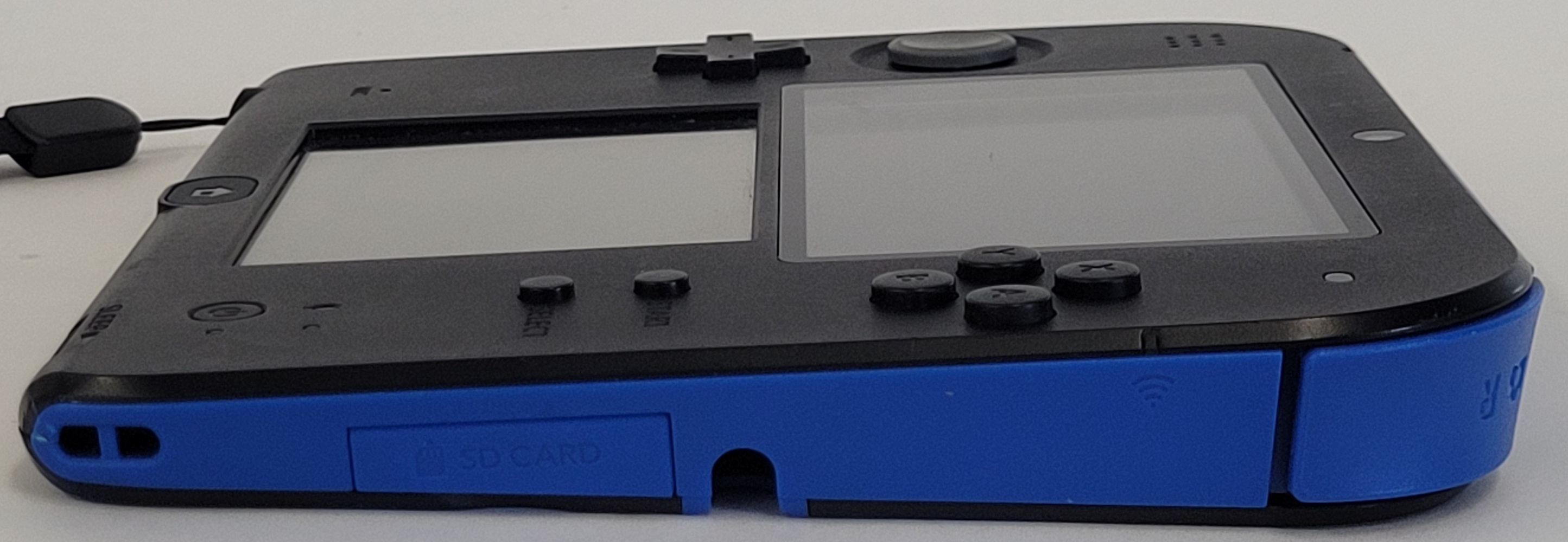 NINTENDO 2DS CONSOLE + CHARGER (FTR001) Avenue Shop Swap & Sell