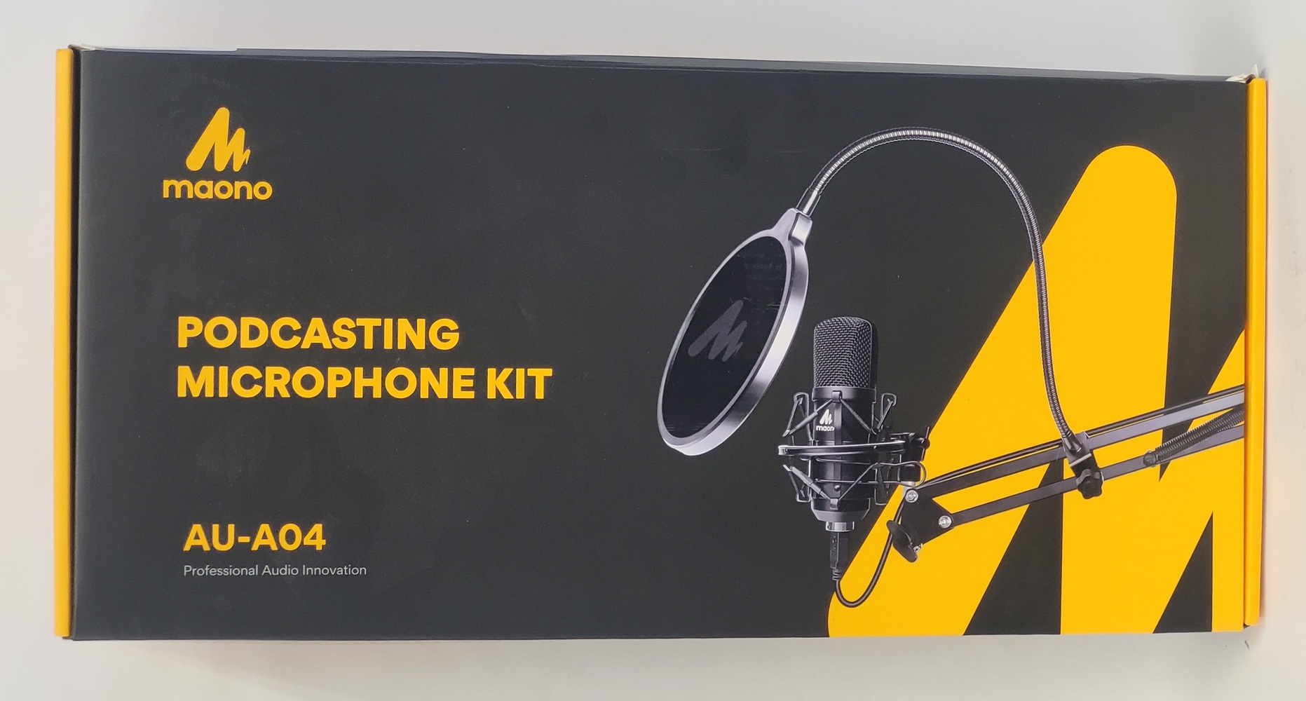 MAONO AU-A04 PODCASTING MICROPHONE KIT | Avenue Shop Swap & Sell