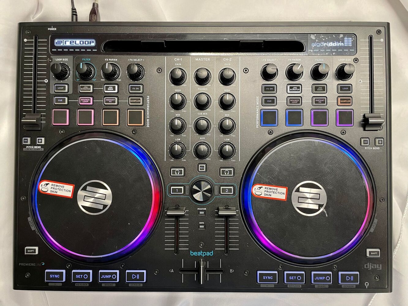 Algoriddim Reloop Beatpad - DJ Controller + Cords *NO iPad Connector*