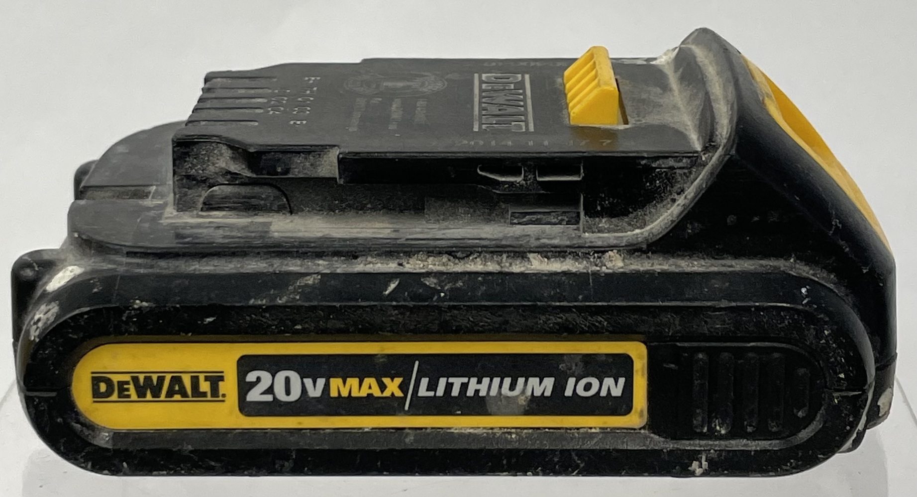 DEWALT DCB207 20V 1.3AH BATTERY Avenue Shop Swap & Sell