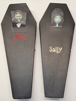Tim Burton's THE NIGHTMARE BEFORE CHRISTMAS Jack & Sally Coffin Dolls