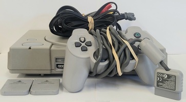 Playstation One (PS1) Console with Controller and 2 Memory Cards 