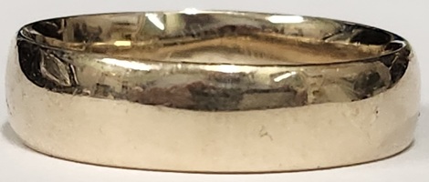 10 Karat Yellow Gold Band Ring - Size:10 