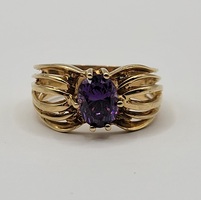 10k Yellow Gold Purple Oval Gemstone Solitaire Band Ring Size 7.5